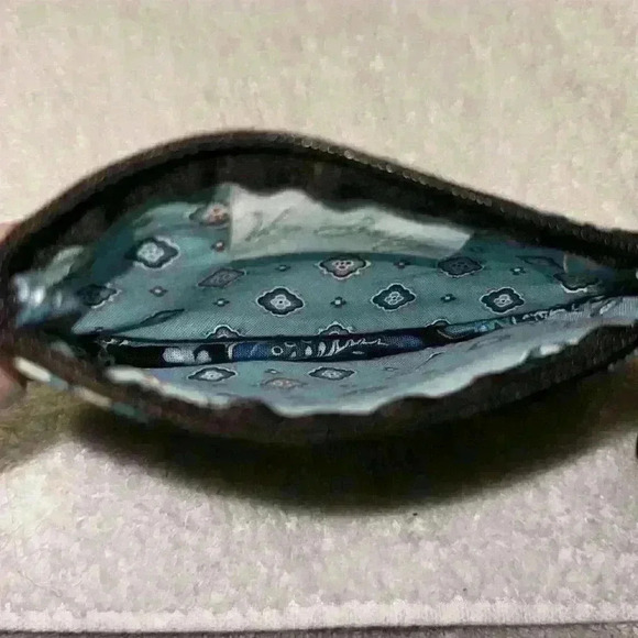 Vera Bradley RETIRED Pattern - Java Blue ID and change purse - Picture 3 of 6